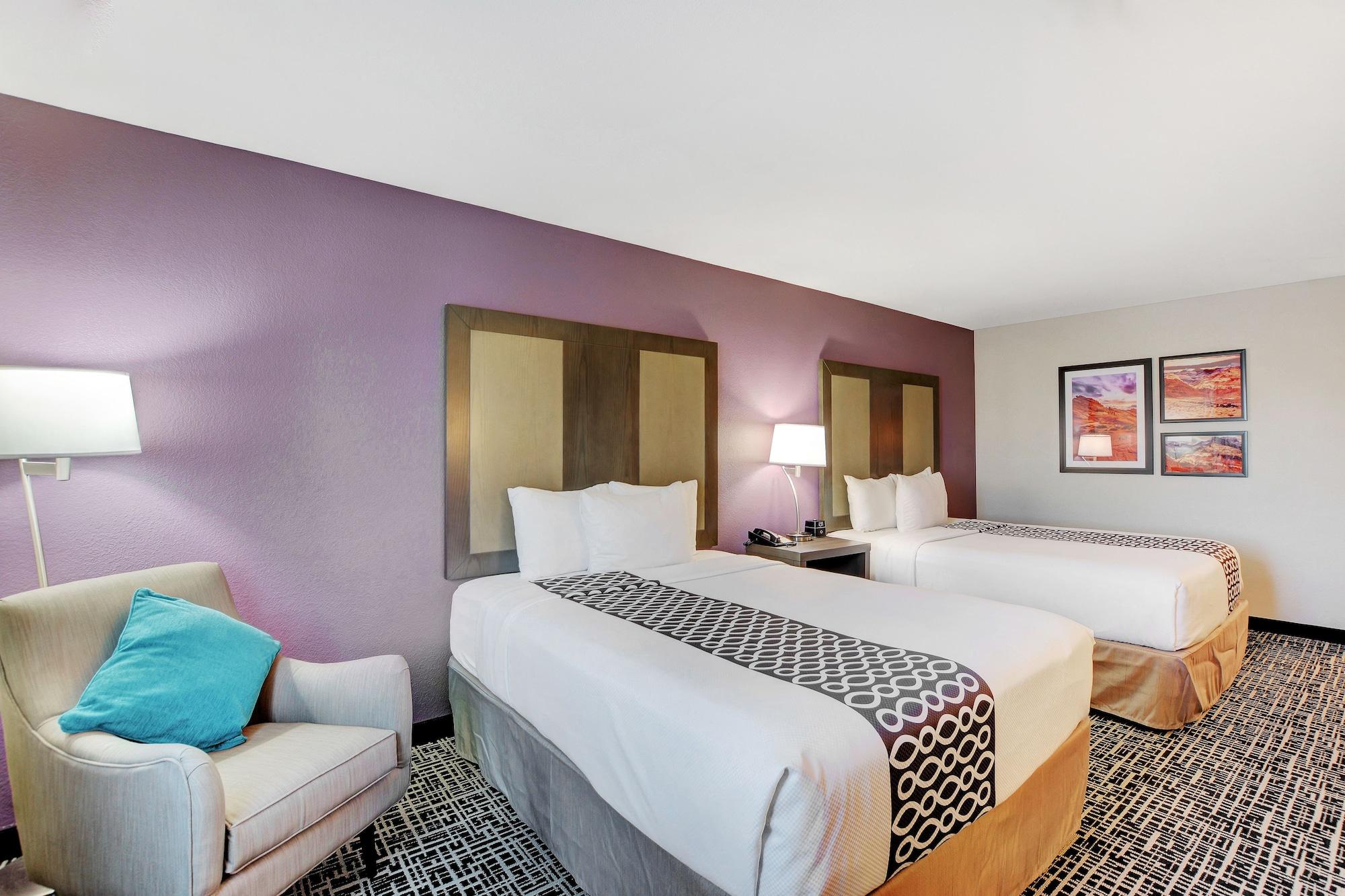 La Quinta Inn & Suites By Wyndham Las Vegas Nellis Extérieur photo